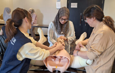 Midwife-training-1